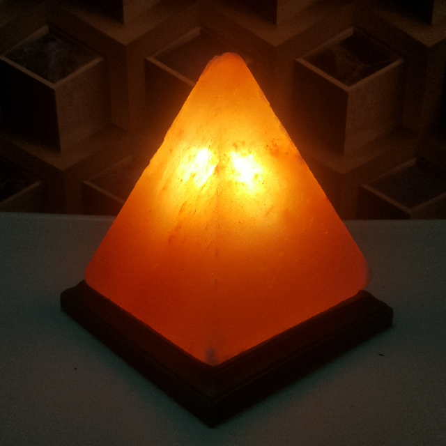 himalayan pyramid lamp with light
